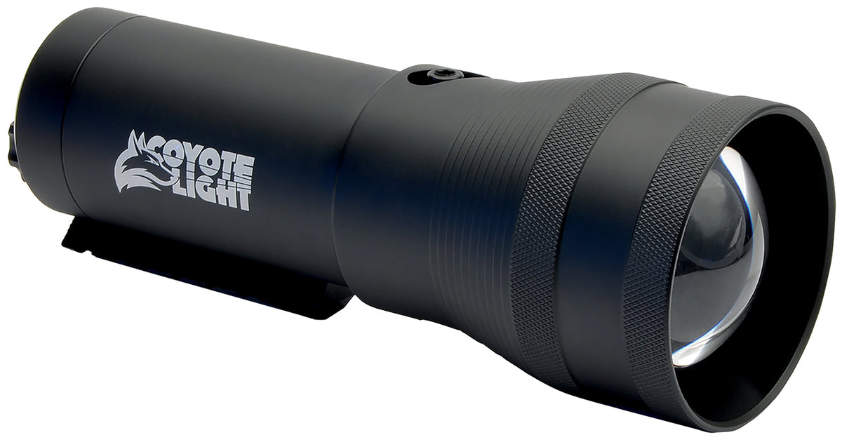 Coyote Light CLPR Coyote Pro Red Matte Black LED 1000+ Yard Range Predator Hunt Light