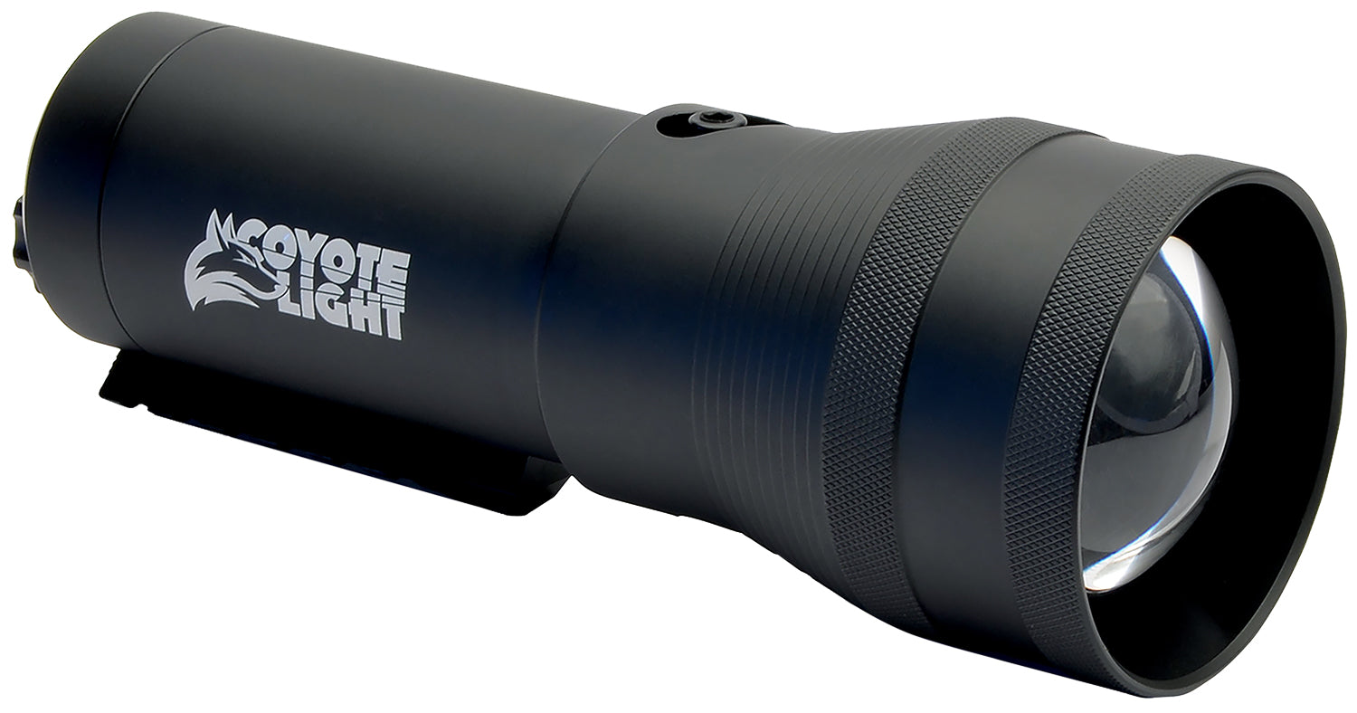 Coyote Light CLPR Coyote Pro Red Matte Black LED 1000+ Yard Range Predator Hunt Light