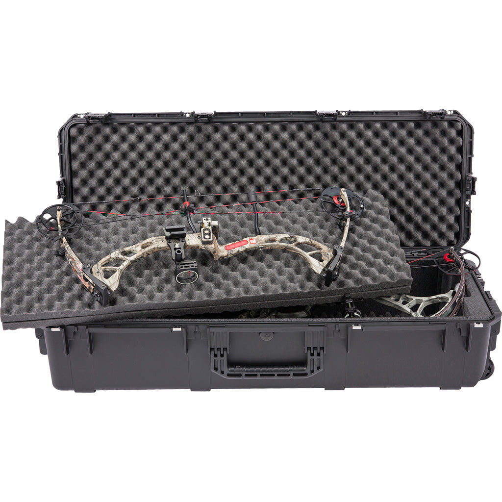 SKB iSeries Double Bow Hard Case Large Watertight with Padlock Holes and Carry Handles