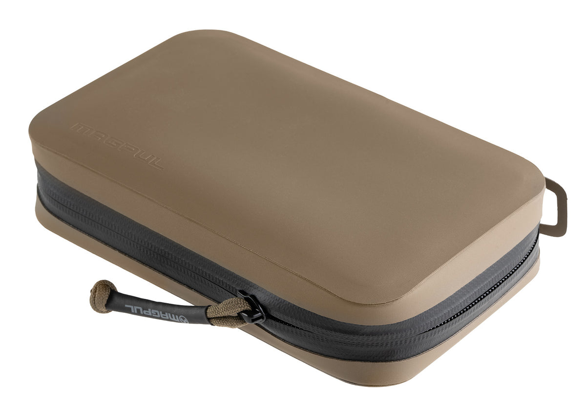 Magpul DAKA Utility Organizer Flat Dark Earth YKK AquaGuard Zipper