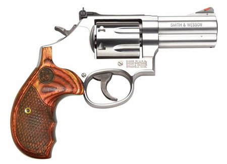 Smith & Wesson 150713 Model 686 Plus Deluxe 357 Mag or 38 S&W Spl +P Stainless Steel 3" Barrel & 7rd Cylinder, Satin Stainless Steel L-Frame, Textured Wood Grip, Internal Lock