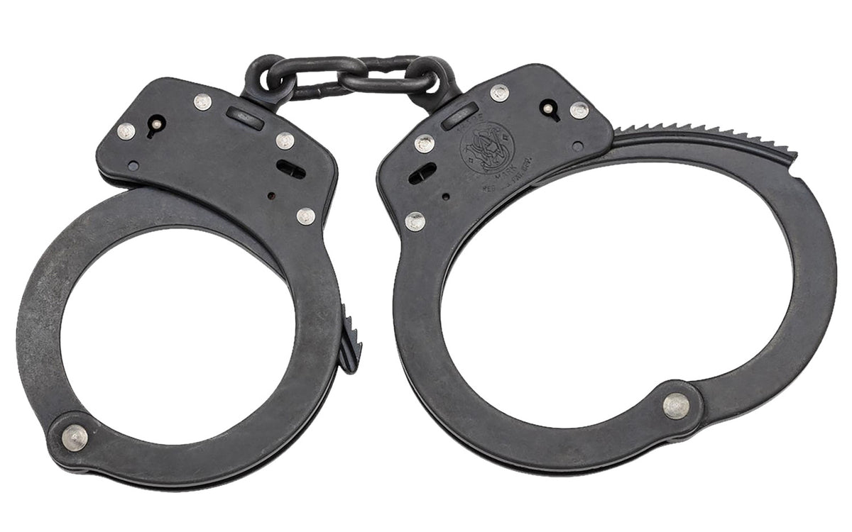 Smith & Wesson Model 100 Slot Lock Blued Steel Police Handcuffs