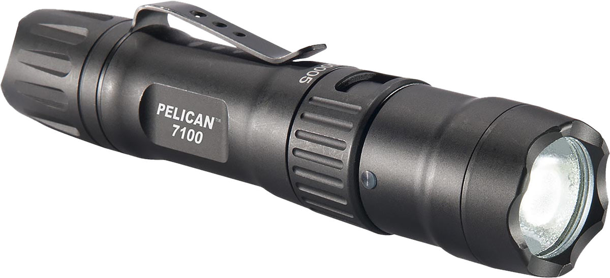 Pelican 7100 Black Anodized High-Performance Flashlight 33/348/695 Lumens White LED