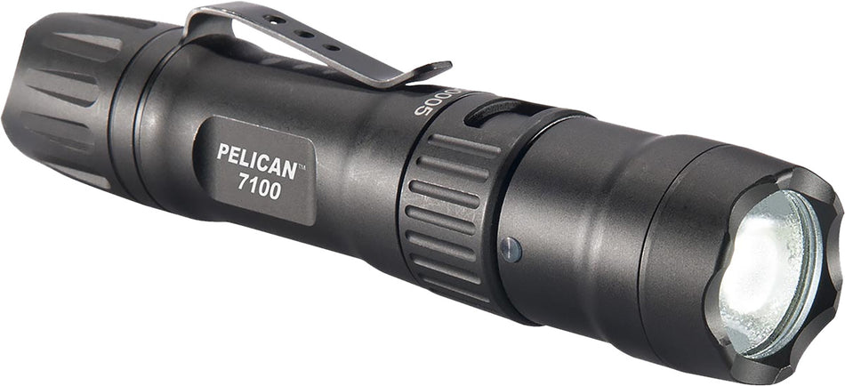 Pelican 7100 Black Anodized High-Performance Flashlight 33/348/695 Lumens White LED