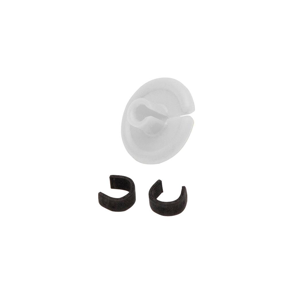 October Mountain Kisser Button String Love 2.0 White Flex-Style 1-Pack