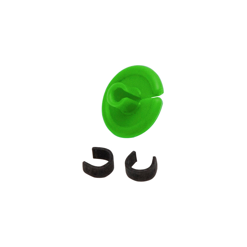 October Mountain String Love 2.0 Kisser Button Green 1 Count