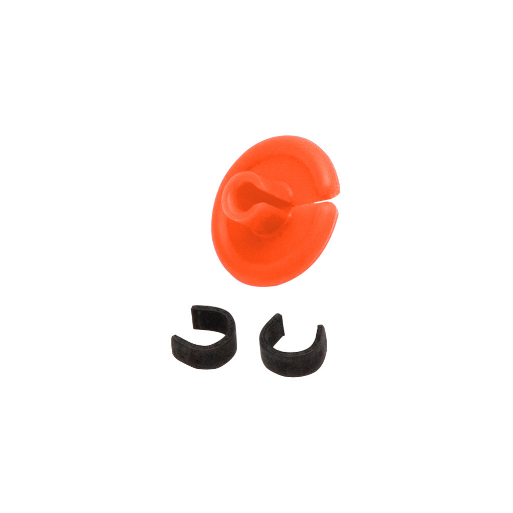 October Mountain String Love 2.0 Kisser Button Orange Pack of 25