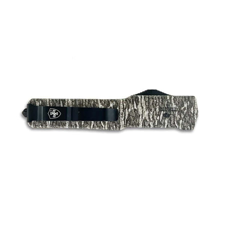 Templar Knife Small Weighted D2 Tanto Blade Pocket Knife Mossy Oak Bottomland