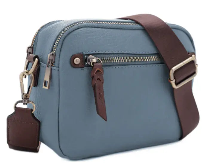 Jessie & James Beverly Concealed Carry Camera Crossbody Bag - Teal