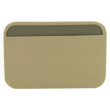 Essential DAKA Carry Wallet 840815113027